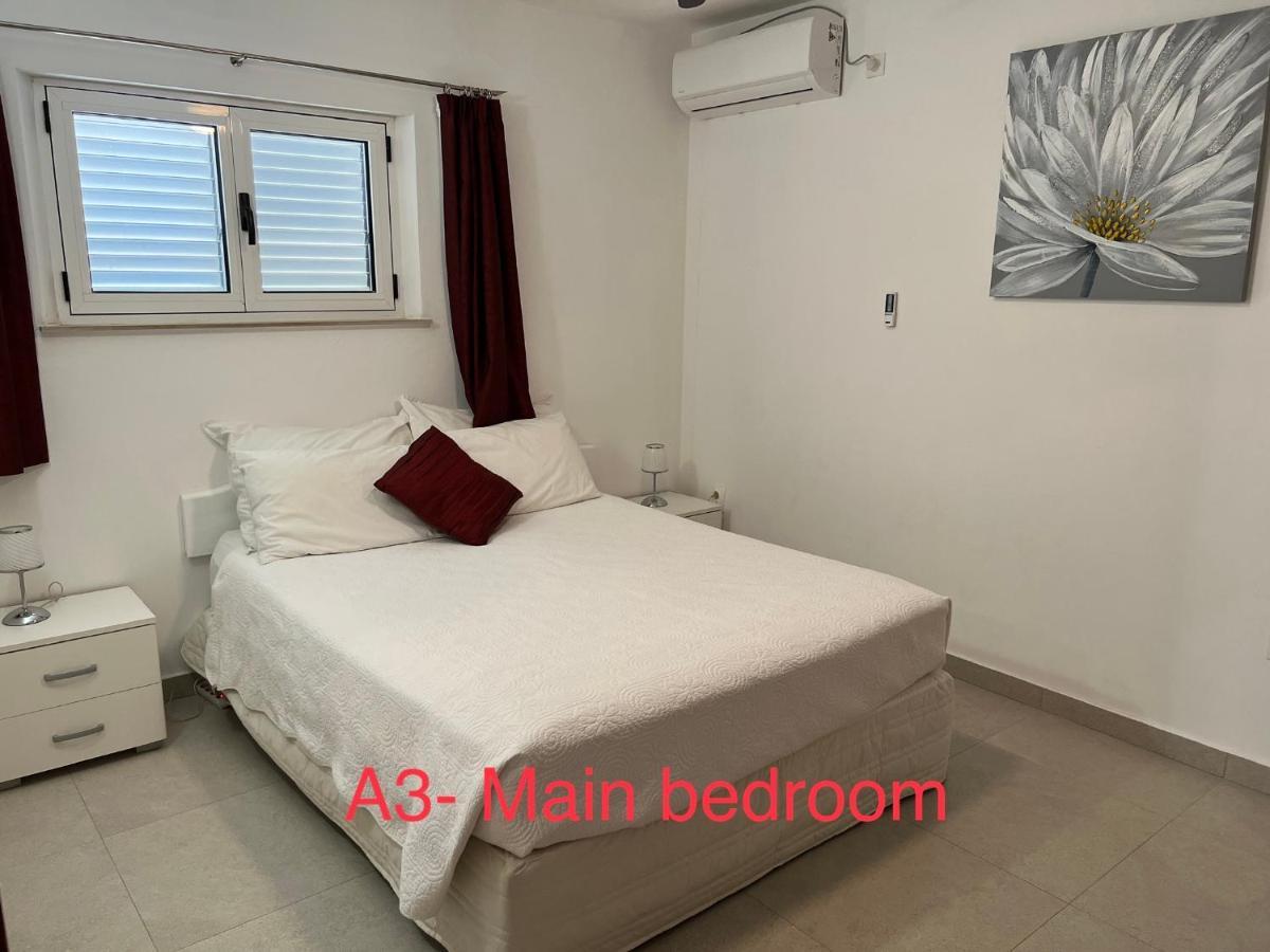 Apartmani Tonko Račišće 외부 사진
