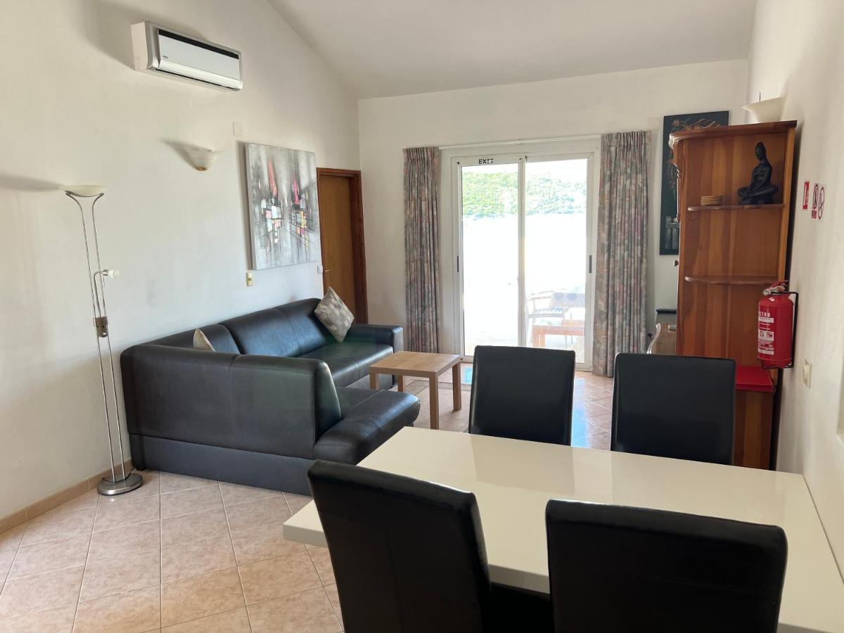 Apartmani Tonko Račišće 외부 사진