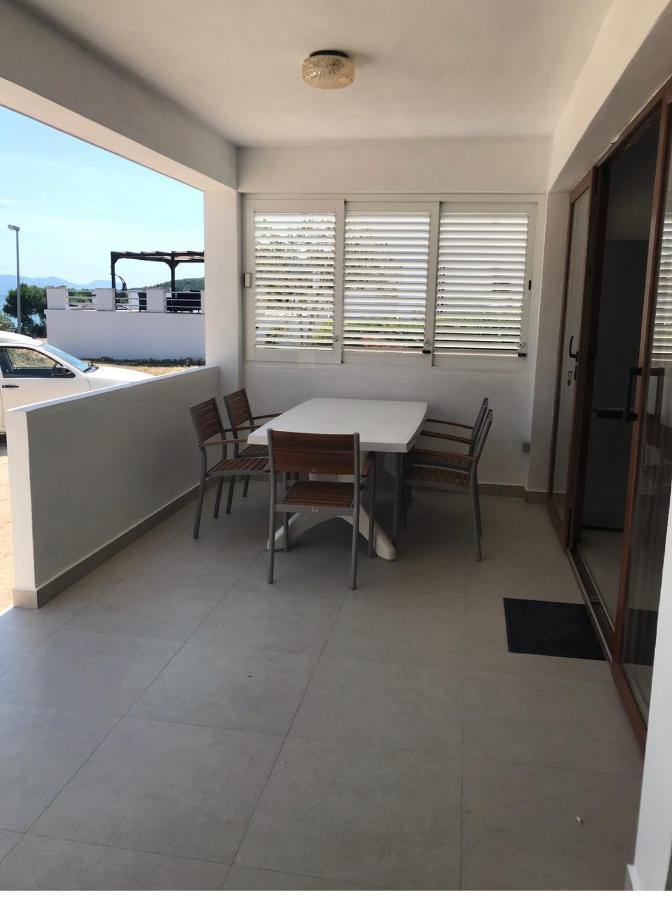 Apartmani Tonko Račišće 외부 사진