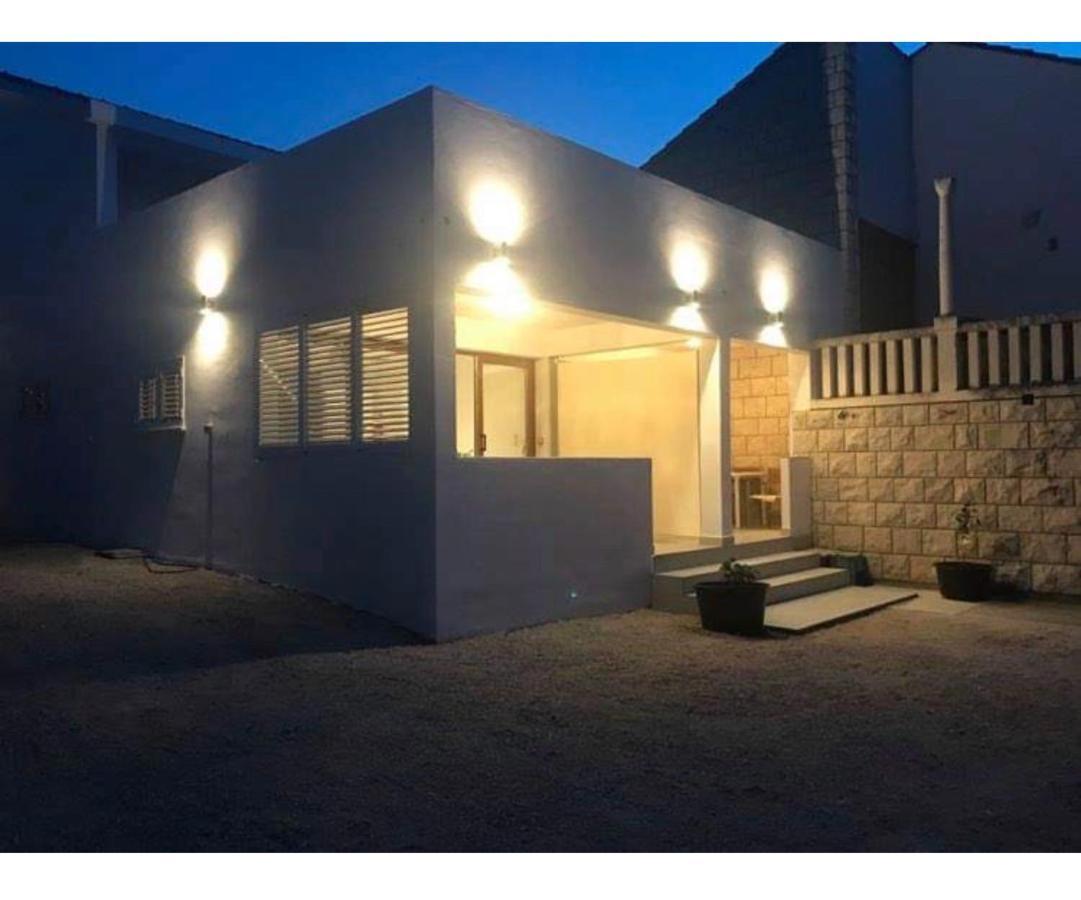 Apartmani Tonko Račišće 외부 사진
