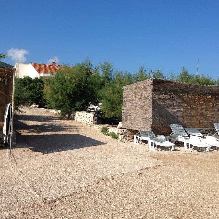 Apartmani Tonko Račišće 외부 사진